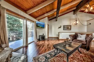 Photo #4: 1006477 Listing