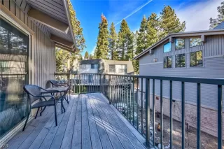 Photo #6: 1006477 Listing