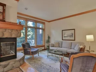 Photo #4: 1006480 Listing 