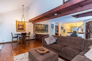 Photo #5: 1006483 Listing 