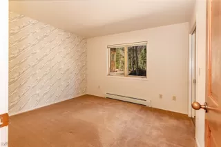 Photo #6: 1006592 Listing