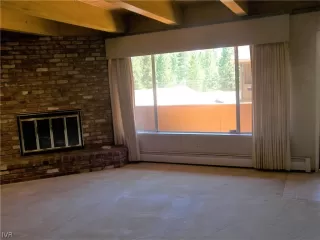 Photo #2: 1006634 Listing