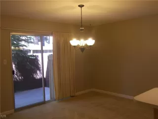 Photo #5: 1006634 Listing