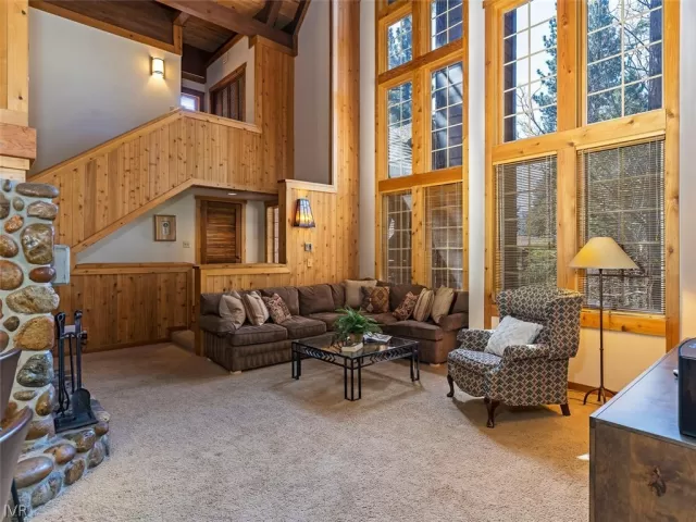 MLS: 1006644 Condo For Sale