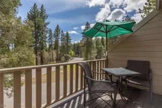 Photo #6: 1006687 Listing 