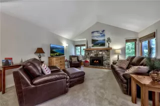 Photo #1: 1006714 Listing