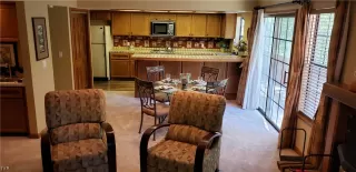 Photo #2: 1006740 Listing 