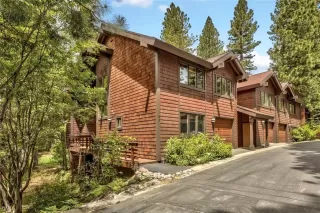 Photo #1: 1006750 Listing