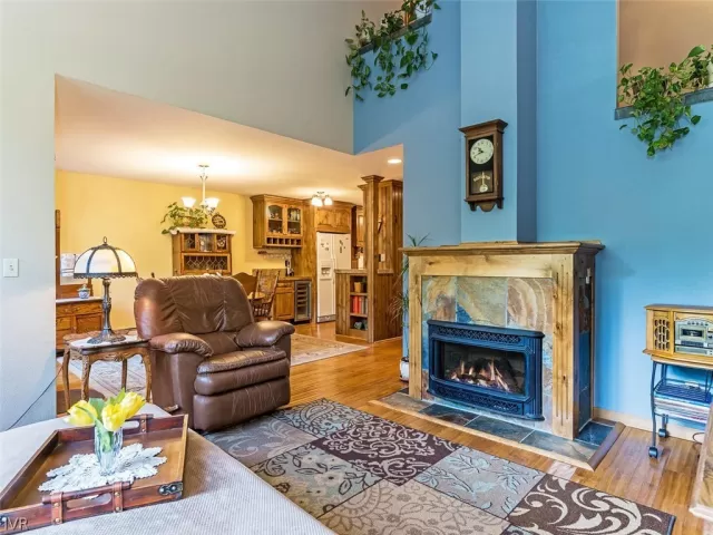 MLS: 1006754 Condo For Sale