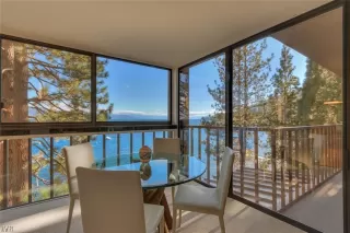 Photo #4: 1006831 Listing