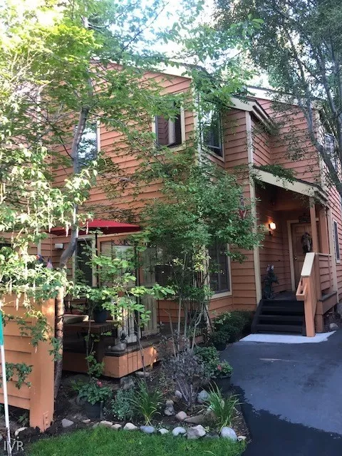 MLS: 1006897 Condo For Sale