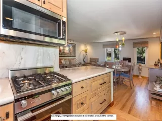 Photo #5: 1006953 Listing