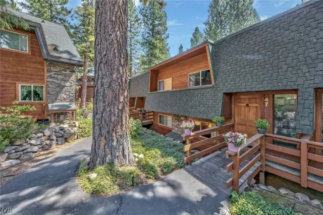 MLS: 1008012 Condo For Sale