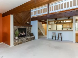 Photo #3: 1008033 Listing 