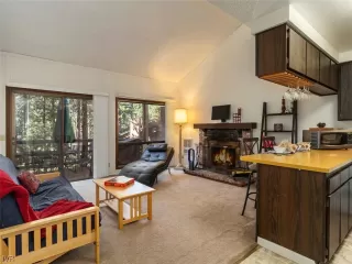 Photo #3: 1008103 Listing