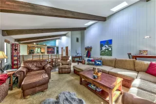 Photo #5: 1008133 Listing 