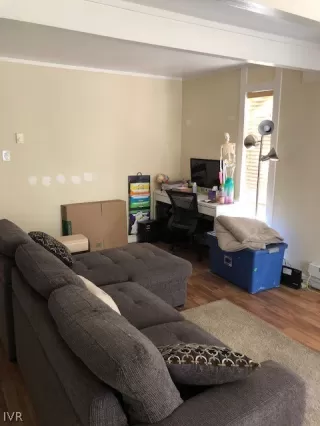 Photo #5: 1008134 Listing