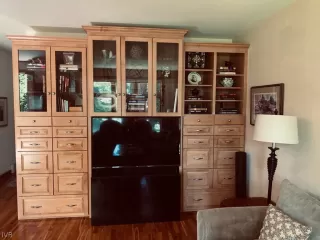 Photo #3: 1008155 Listing