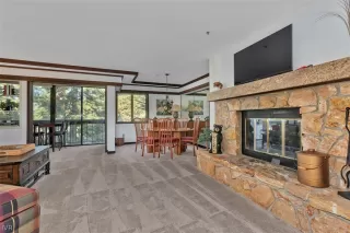 Photo #2: 1008174 Listing