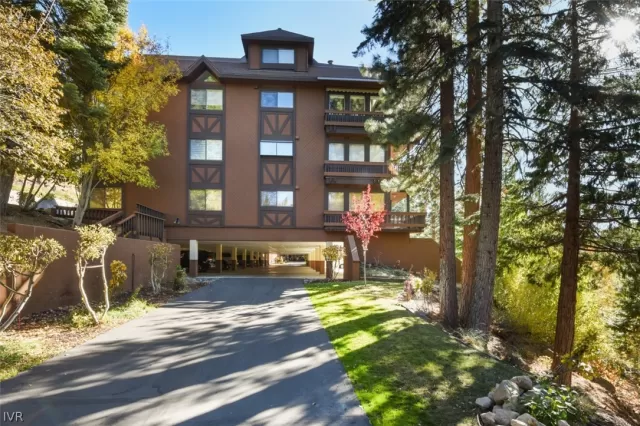 MLS: 1008221 Condo For Sale