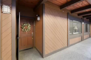 Photo #1: 1008221 Listing 