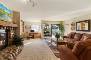 Photo #2: 1008221 Listing 