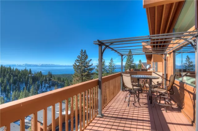 MLS: 1008237 Condo For Sale