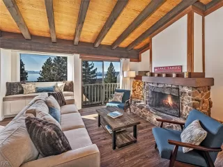 Photo #1: 1008332 Listing