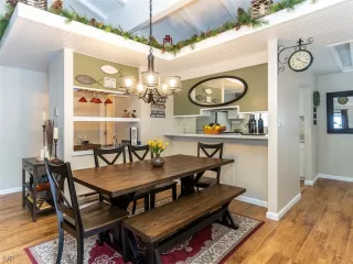 Photo #3: 1008338 Listing 