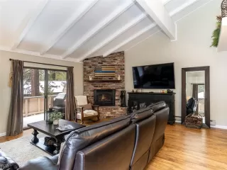 Photo #4: 1008338 Listing 