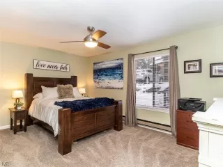 Photo #5: 1008338 Listing 