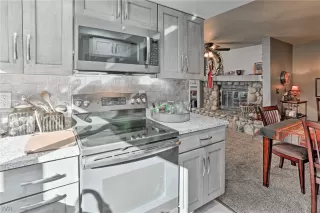 Photo #1: 1008365 Listing