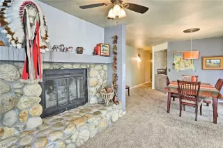 Photo #4: 1008365 Listing