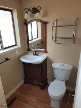 Photo #5: 1008405 Listing 