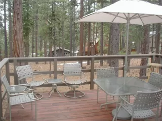 Photo #3: 1008413 Listing