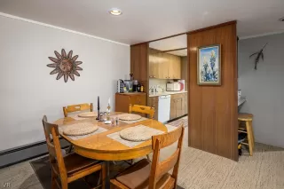 Photo #3: 1008440 Listing