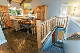 Photo #1: 1008443 Listing