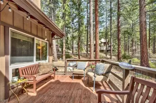 Photo #4: 1008451 Listing