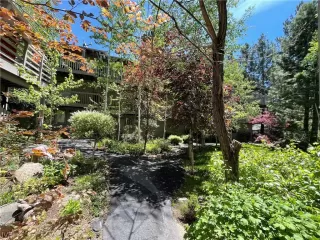 Photo #1: 1008456 Listing