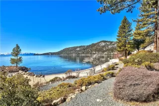 Photo #6: 1008481 Listing