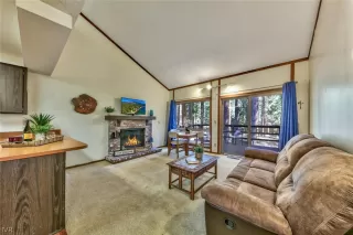 Click for more information on MLS # 1008504 : 330 SKI WAY 22 More Details about MLS # 1008504 : 330 SKI WAY 22