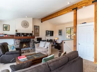 Photo #4: 1008519 Listing