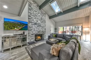 Photo #3: 1008537 Listing 