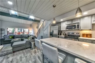 Photo #4: 1008537 Listing 