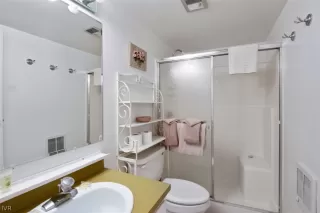 Photo #6: 1008547 Listing 