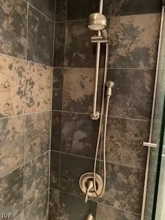 Photo #5: 1008553 Listing 