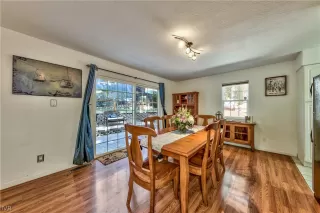 Photo #5: 1008588 Listing 