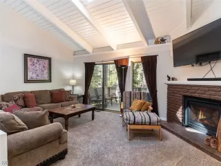 Photo #2: 1008615 Listing