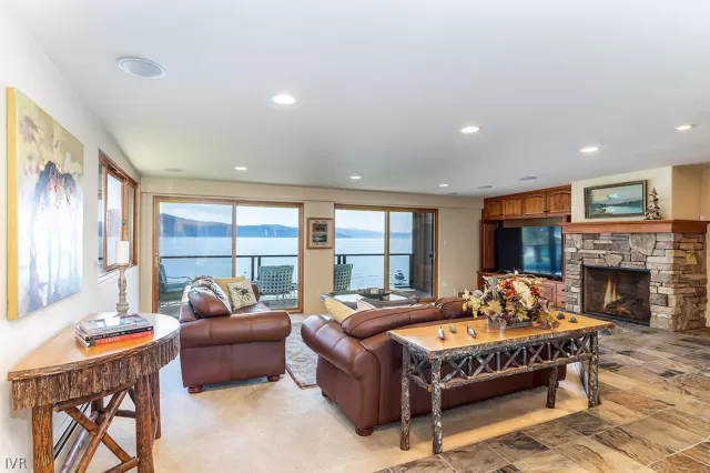 MLS: 1009640 Condo For Sale