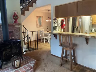 Photo #2: 1009695 Listing 